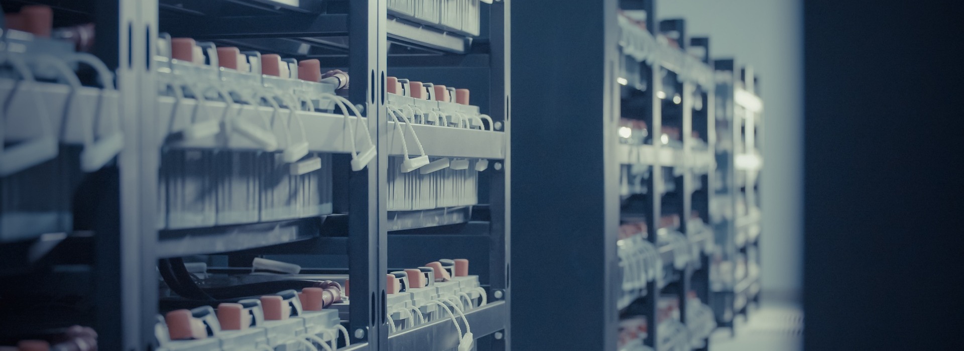 Magazyny energii i UPS